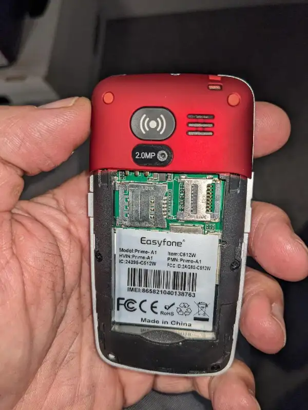 Easyfone Prime A1 3G Unlocked Senior Flip Cell Phone in Cell Phones in Mississauga / Peel Region - Image 6