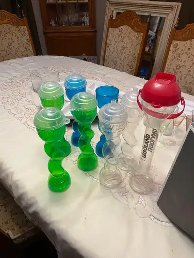 Drink cups  8, View more