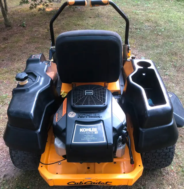 Cub Cadet RZT 50” Zero Turn mower 25HP Kohler, Like NEW!63347539322113123