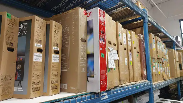 Appliances Clearance Sale Fridges,Stoves,Washer Dryers and more in Refrigerators in Mississauga / Peel Region - Image 10