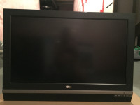 Flat screen TV LG 37 LC2D