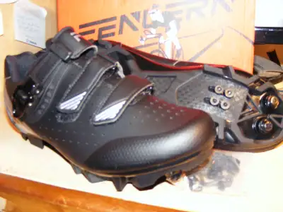 cycling shoes, View more