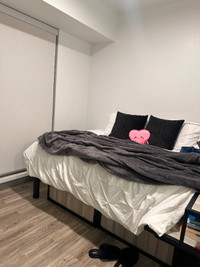 BEDROOM AVAILABLE FOR LEASE TAKEOVER (FEMALE)