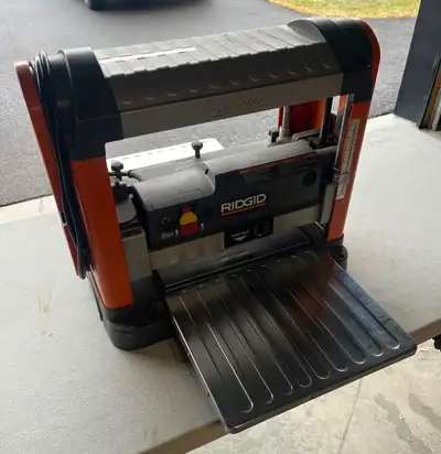 13” Rigid Thickness Planer Barely used by retired hobbyist, planer works very well. Comes with extra...