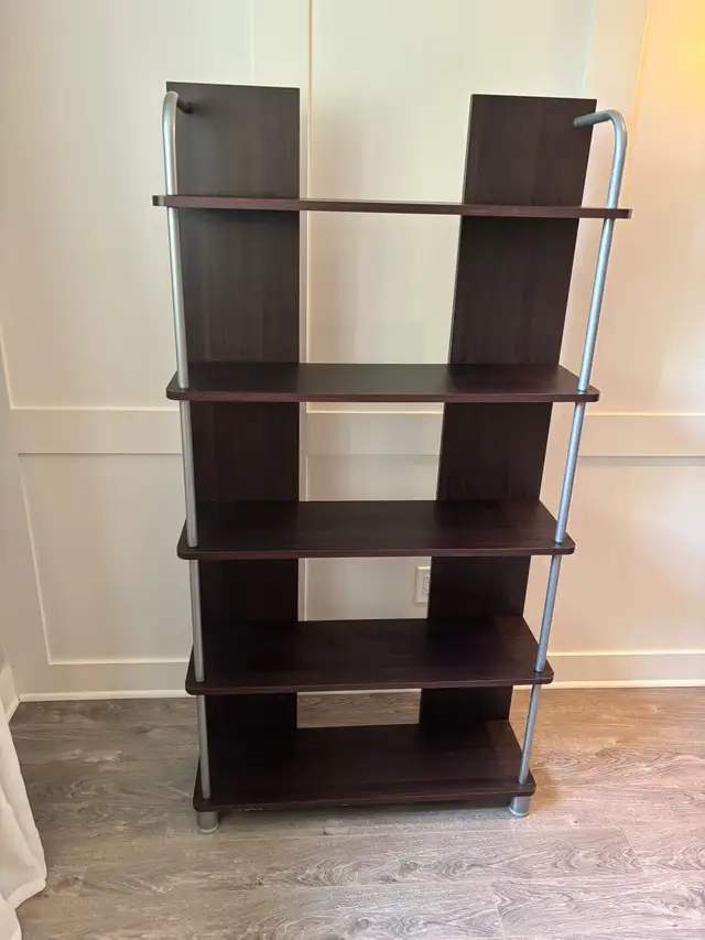 étagère à vendre in Bookcases & Shelving Units in Laval / North Shore - Image 2