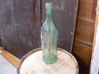 plusieurs bouteilles antiques a 5$ch.