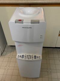 Frigidaire Water cooler ***(Cold Only Works)***