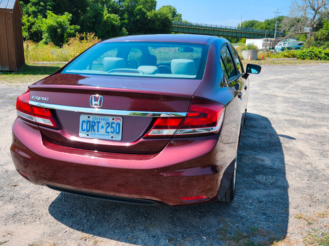 2014 Crimson Honda Civic LX in Cars & Trucks in Brockville - Image 4