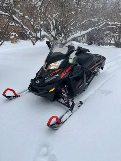 2016 skidoo renegade 800. 7402 kms. New pre studded track, sliders and all new bearings in skid. New...