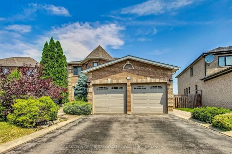 1 Bed Basement Apartment - Available May 1st