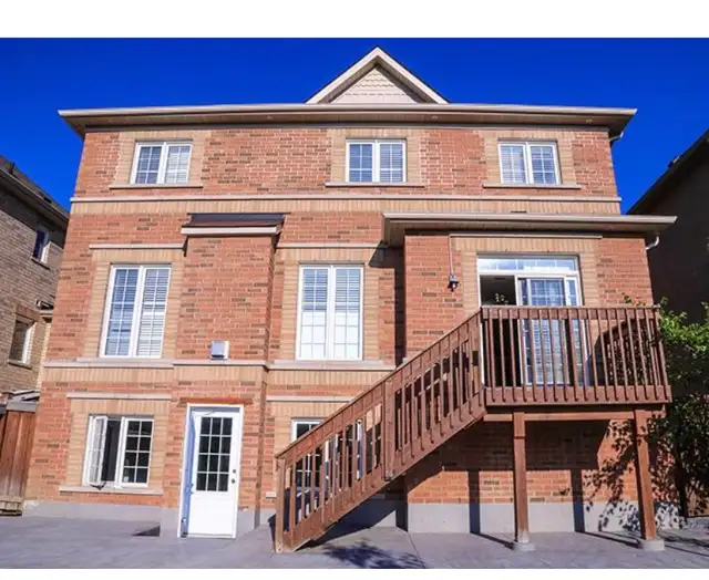 2 bedrooms 1 washroom walkout basement lease Markham box grove in Long Term Rentals in Markham / York Region - Image 6