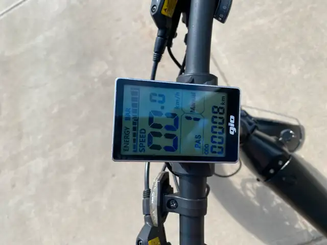 Gio lightning Ebike  in eBike in Strathcona County - Image 3