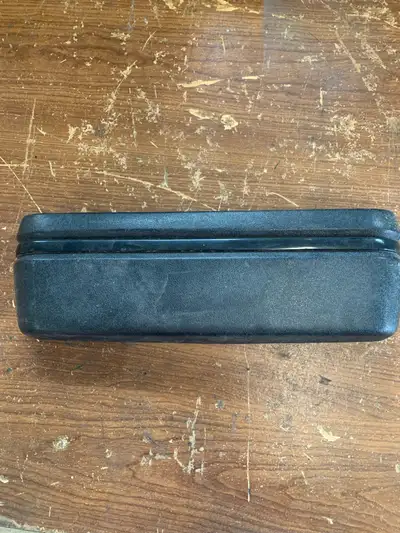 Door map pocket $100 Threshold trim $100 Front side window trim $50 Also have brake rotors,calipers,...