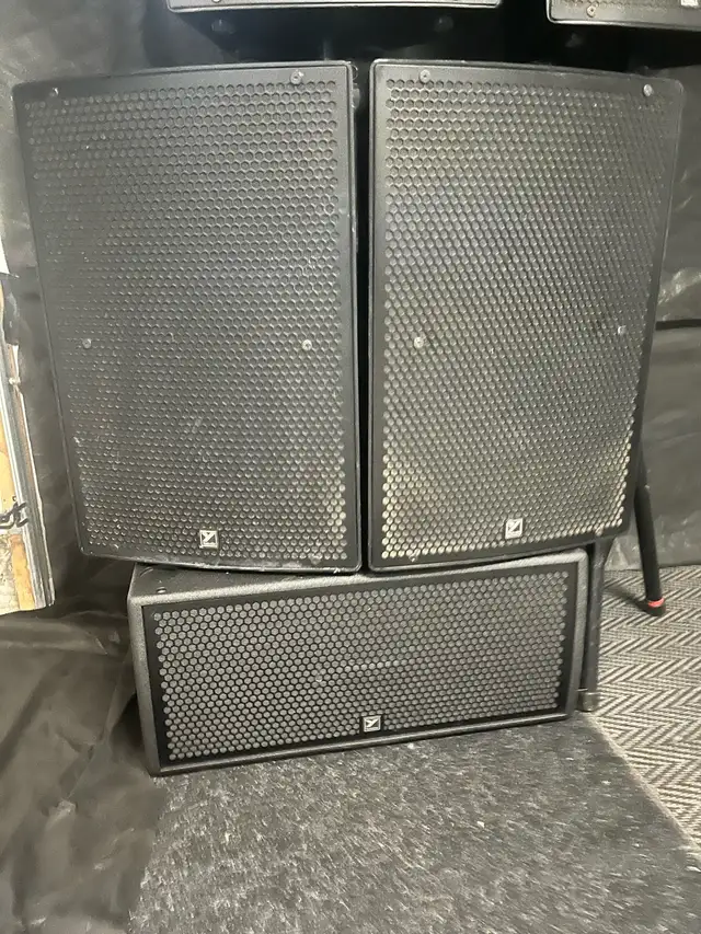 Full PA System up to  medium to  clubs in Performance & DJ Equipment in Kitchener / Waterloo - Image 5