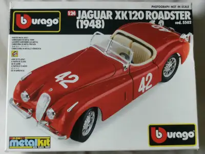 RARE, 1948 JAGUAR XK120 ROADSTER, BBURAGO 1:24 Scale METAL MODEL KIT (Nr. 5502). BRAND NEW! Made in...