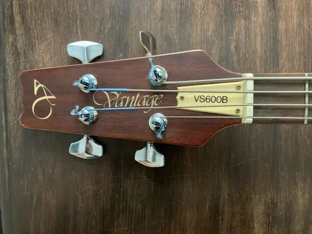 Guitares et Bass gaucher électrique et acoustique in Guitars in Lanaudière - Image 4