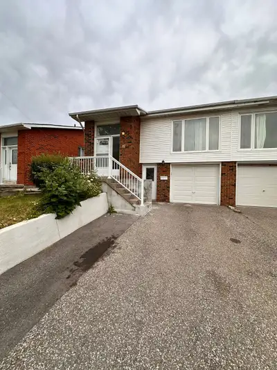 2 Bed 1 Bath Apartment