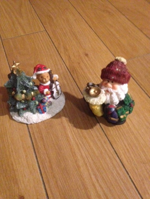 Déco Noël: Porte-bougie, accroche-couronne, Père Noël dans Décoration intérieure et accessoires  à Laval/Rive Nord - Image 2