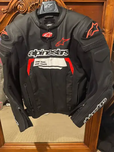 Worn twice like new USA size 42