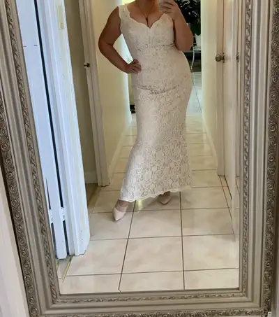 Dress wedding - size L, View more