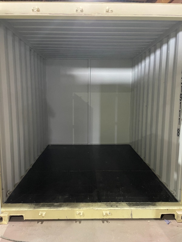 10FT STANDARD & 20'FT STANDARD NEW ONE TRIP CONTAINERS FOR SALE