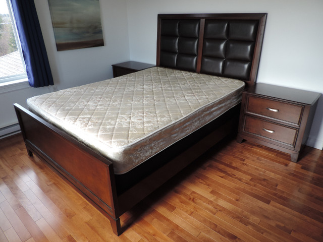 Queen bedroom set in Beds & Mattresses in City of Halifax