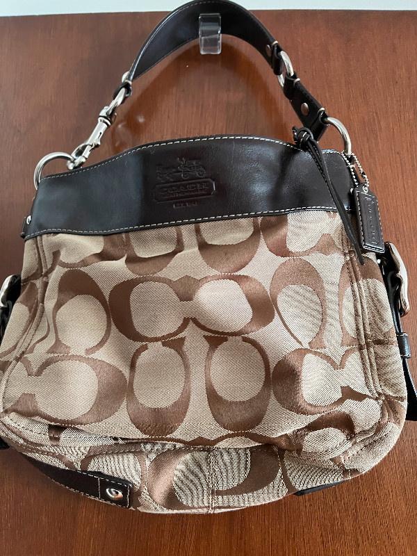 Coach purse $20.00 in Women's - Bags & Wallets in Saskatoon