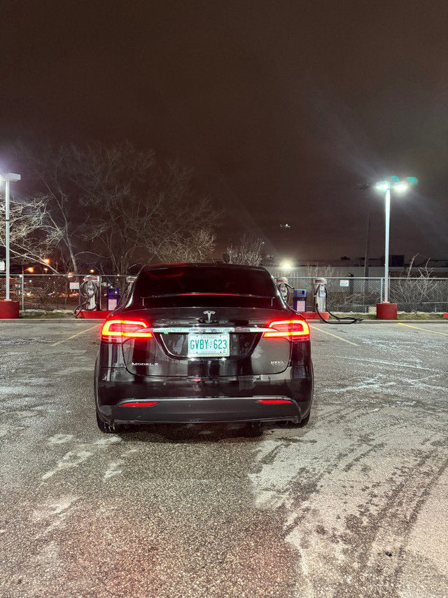 2018 Tesla Model X  in Cars & Trucks in City of Toronto - Image 3