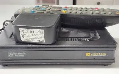 decodeur TV videotron E940, View more