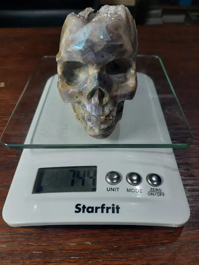 Crystal geode carved skull62863258555138121