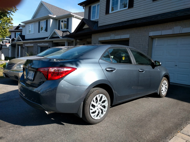 2017 Toyota Corolla le in Cars & Trucks in Ottawa - Image 3