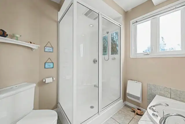 Grand 5 1/2 renové TOUT INCLUS | 1 MOIS GRATUIT in Long Term Rentals in Laval / North Shore - Image 13