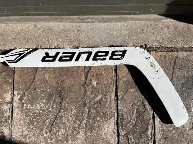 Bauer GSX 23” goalie stick (regular) in Hockey in Oakville / Halton Region - Image 6