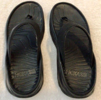 Hoka One One Ora Recovery slide sandals size 10.5 black