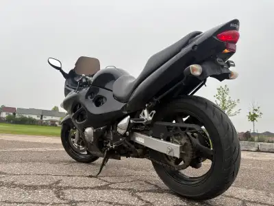 Nice bike for the summer. Model Suzuki Katana GSX-600F, you can’t kill that engine, it’s built like...