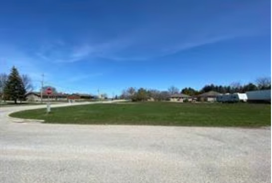 Building Lot  FOR SALE : 21 Sarah St. Thedford in Land for Sale in Sarnia - Image 2