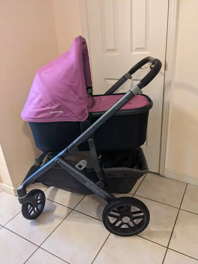 Uppa Baby Vista Stroller and Basinet in Strollers, Carriers & Car Seats in Markham / York Region - Image 8