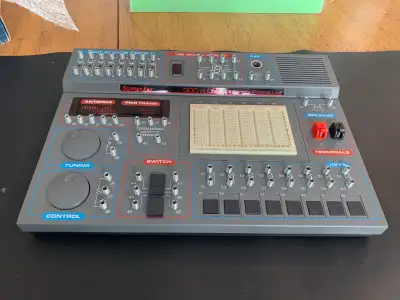 Laboratoire électronique Vintage 300-en-1 InterTAN, View more