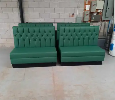 NEW RESTAURANT BOOTHS