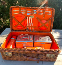 Vintage MCM English wicker picnic basket - Moving sale!