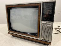 Older model gaming TV - CRT from 1982 Works Great!
