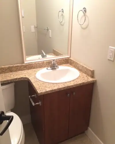 2 bedroom walk out basement suite for rent, close to school, shopping center, a lot more, utilities...