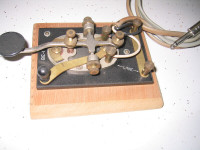 Vintage Ham Radio J-38 Morse Code Key