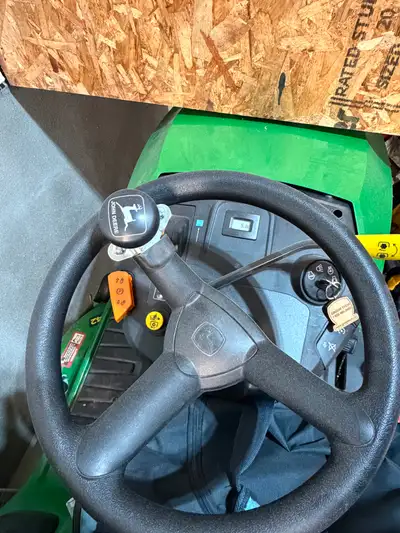 John Deere lawn tractor - 2024 model, View more