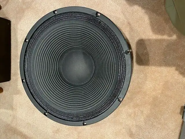 Lots of nos and good used speakers for replacements 4-15 inches in Speakers in Markham / York Region - Image 2
