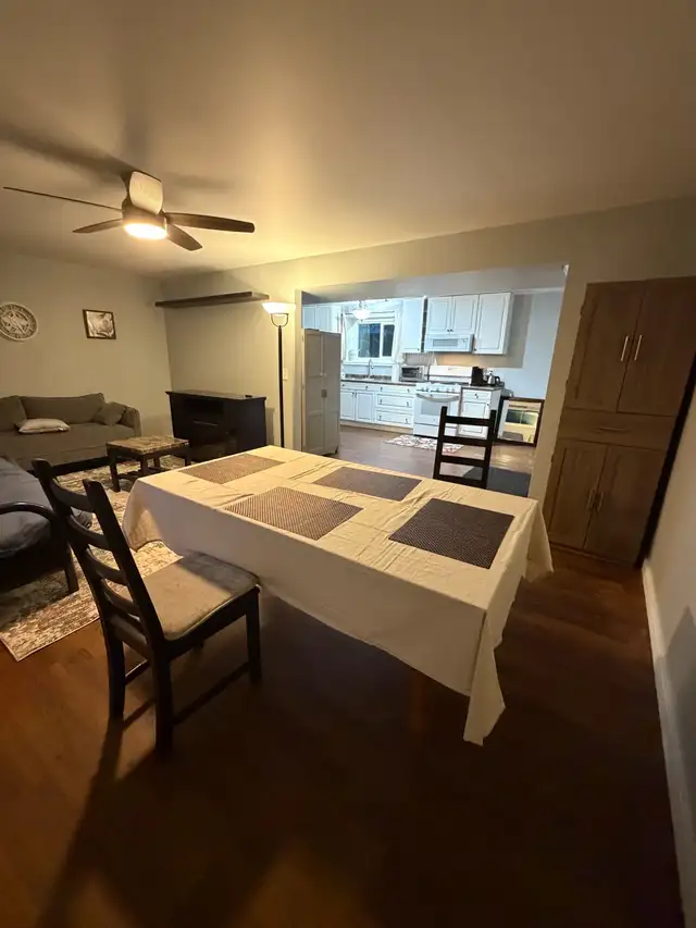 Furnished 2 bed 1 bath basement suite in West Kelowna.  in Short Term Rentals in Kelowna - Image 3
