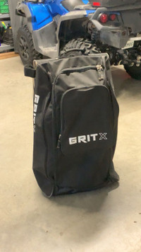 Grit X Tower Wheeled Hockey Bag 33”