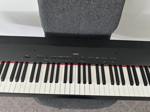 Kawai ES4 Digital Piano in Pianos & Keyboards in Kitchener / Waterloo - Image 2