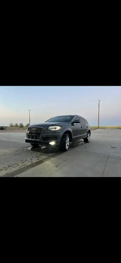 Selling this great family vehicle, its a 2012 Audi Q7 Diesel. Plenty of torque and power to tow smal...