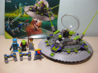 Lego Space Alien Conquest UFO Abduction set (complete w manual)